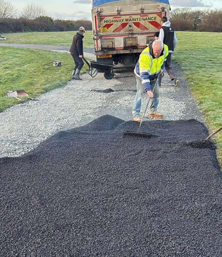 Driveway installers in Pwllheli